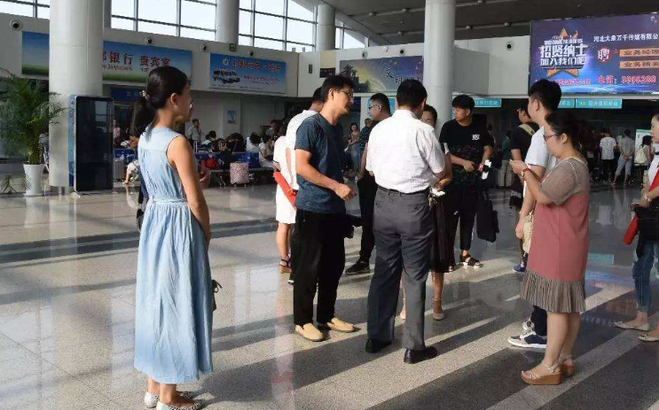 [本地]雨花经开区：打出暖企组合拳 按下项目快进键